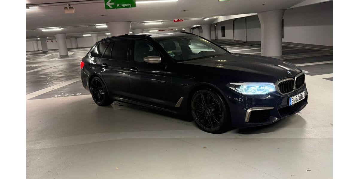 BMW M550 287.554 km 21.599 &euro; Berlin 10963