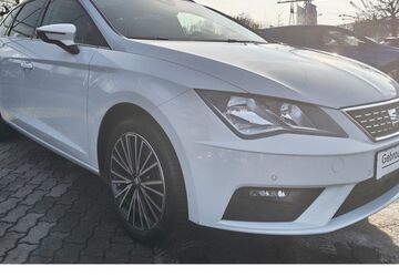 Seat Leon 93.555 km 15.880 &euro; Potsdam 14482
