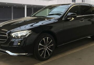 Mercedes-Benz E 300 116.900 km 24.500 &euro; Berlin 12043