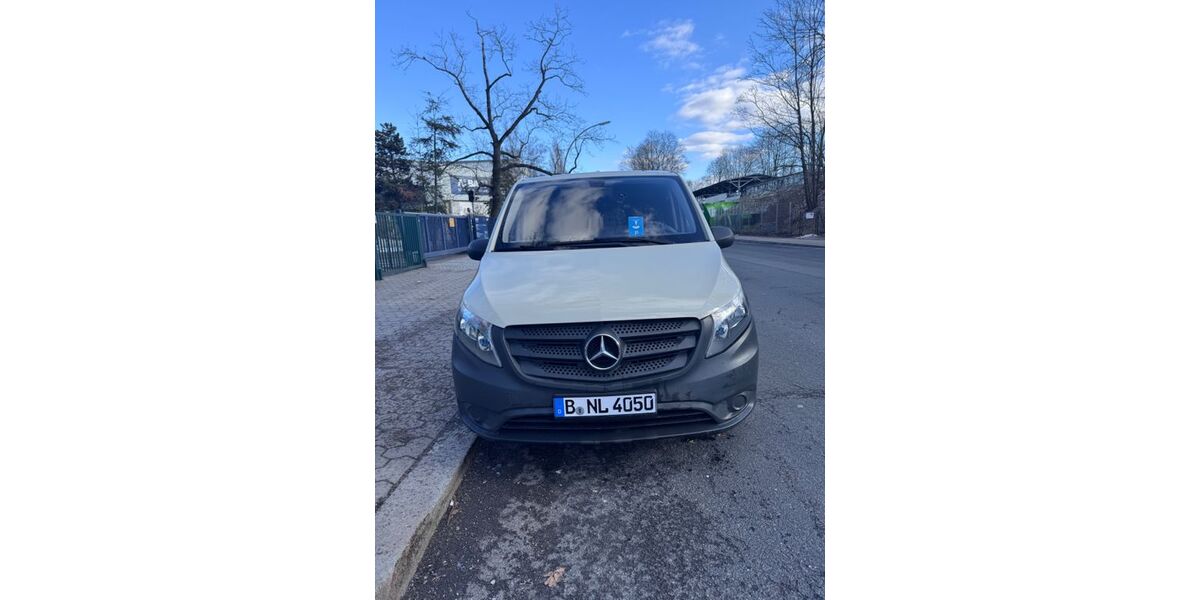 Mercedes-Benz Vito 180.000 km 7.499 &euro; Hennigsdorf 16761
