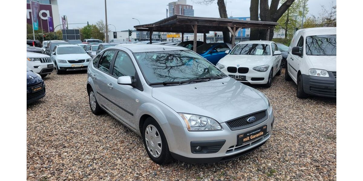 Ford Focus 180.274 km 2.200 &euro; Potsdam 14480