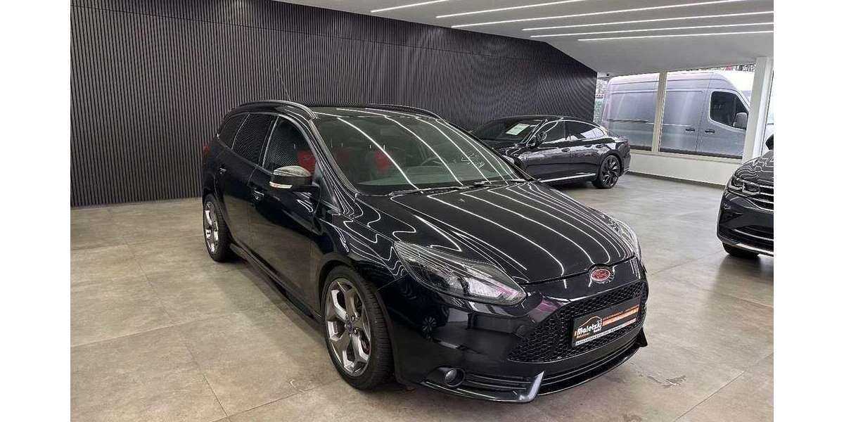 Ford Focus 130.648 km 12.950 &euro; Berlin 12357