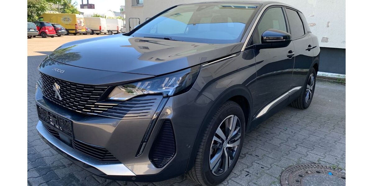 Peugeot 3008 26.500 km 21.900 &euro; Berlin 12057