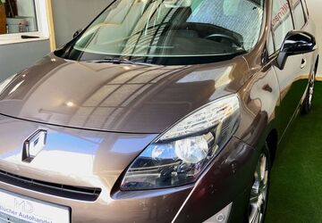 Renault Scenic 190.000 km 5.000 &euro; Berlin/Schöneberg 10827
