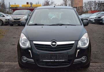 Opel Agila 43.000 km 6.999 &euro; Berlin 13597