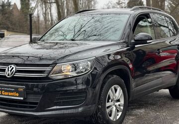 VW Tiguan 141.000 km 7.999 &euro; Berlin 12347