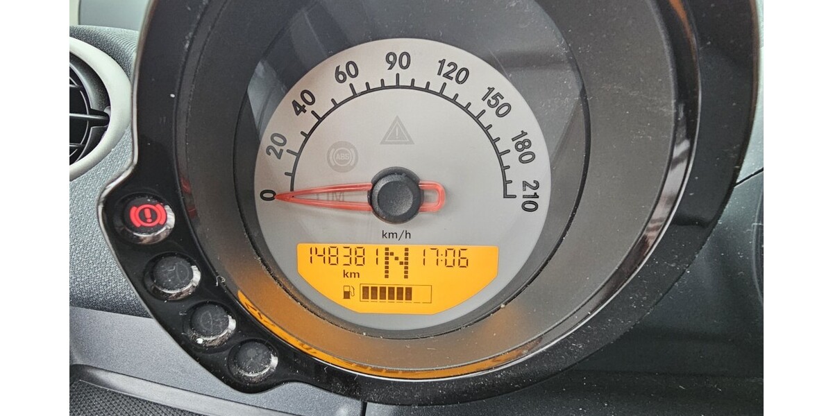 Smart ForFour 148.000 km 3.200 &euro; Berlin 10178