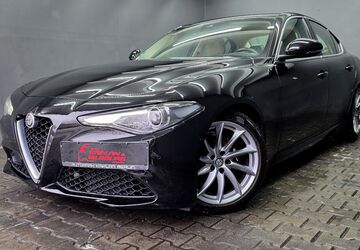 Alfa Romeo Giulia 142.000 km 17.990 &euro; Berlin 12279
