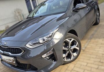 Kia ceed Sportswagon 49.000 km 16.000 &euro; Stahnsdorf 14532