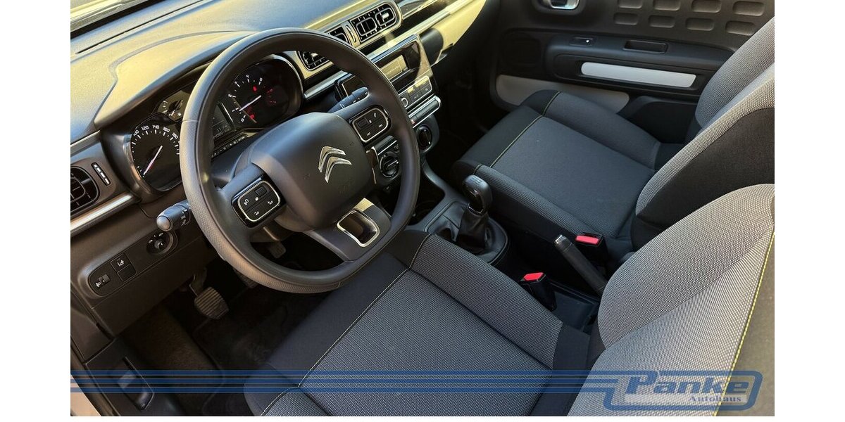 Citroen C3 1.2 PT 82 Feel*LED*BT*Tempo*8Reifen*SpurH* 84.089 km 7.990 &euro; Berlin 13187