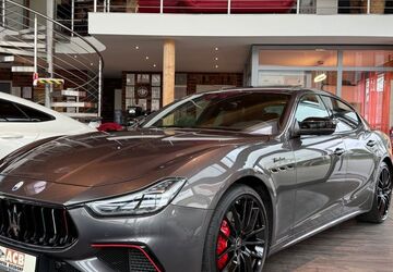 Maserati Ghibli 19.840 km 75.900 &euro; Berlin 12623
