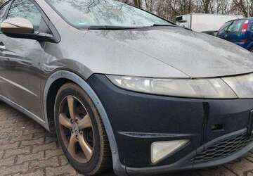 Honda Civic 199.999 km 2.299 &euro; Berlin 12349