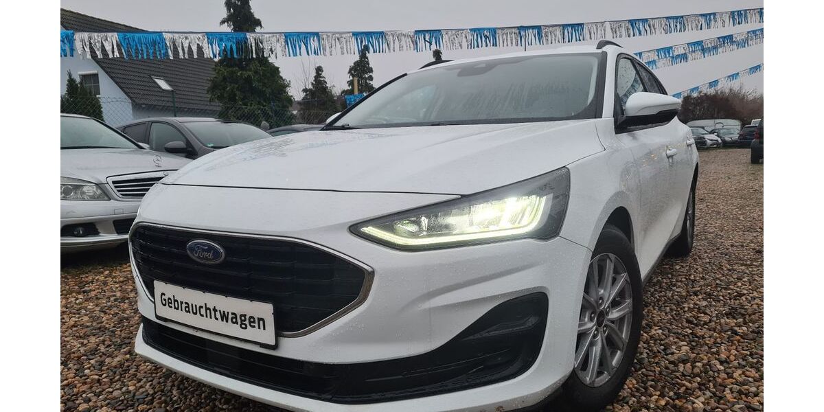 Ford Focus 124.000 km 12.500 &euro; Berlin 13127