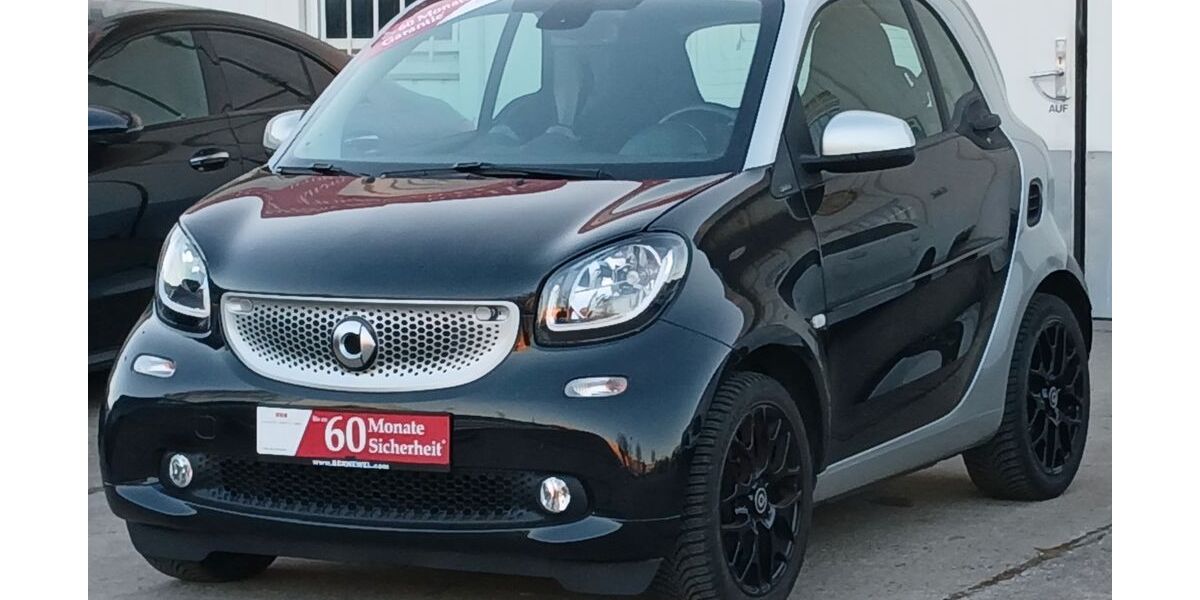 Smart ForTwo 45.995 km 14.999 &euro; Berlin 13089