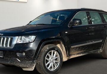 Jeep Grand Cherokee 214.165 km 9.699 &euro; Berlin 12681