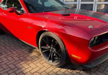 Dodge Challenger 99.757 km 18.500 &euro; Potsdam 14480