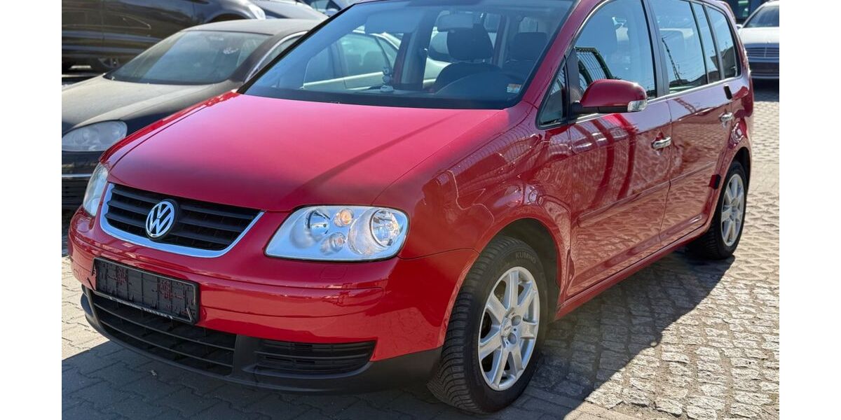 VW Touran 283.000 km 2.999 &euro; Berlin 13597