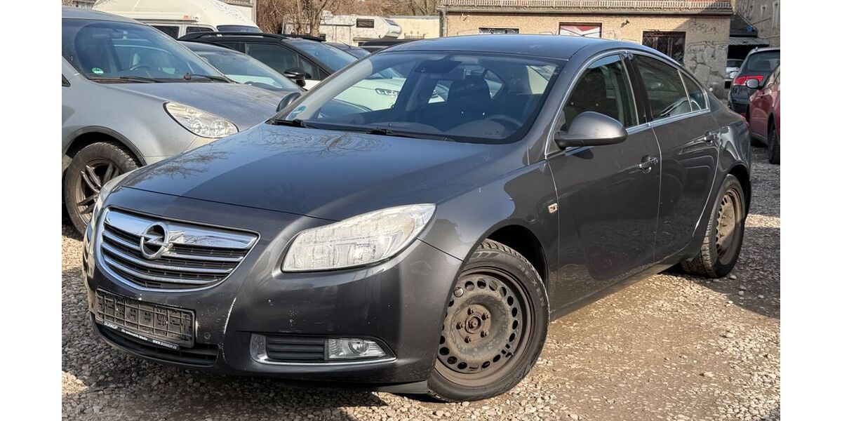 Opel Insignia 276.000 km 2.950 &euro; Berlin 10245