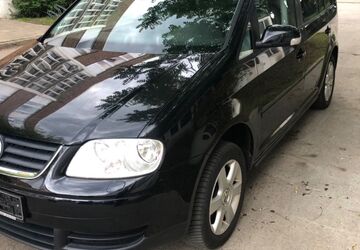 VW Touran 200.000 km 2.800 &euro; Potsdam 14482