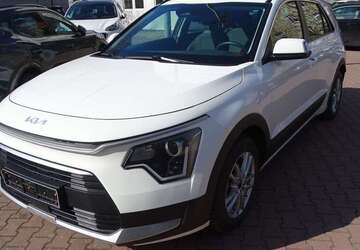 Kia Niro 38.133 km 24.900 &euro; Berlin 12359
