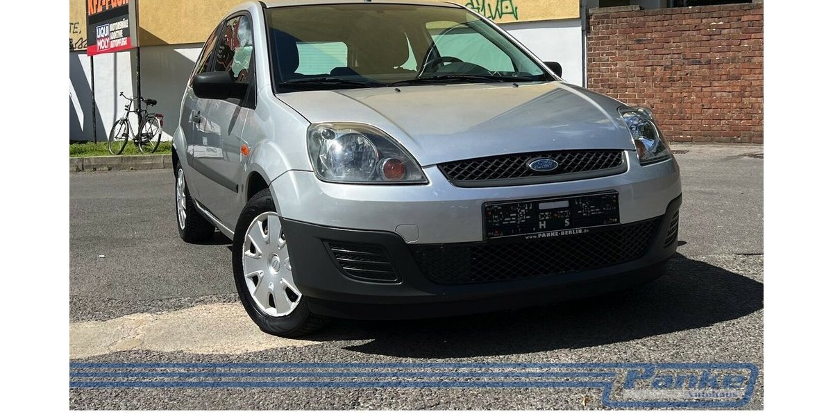 Ford Fiesta Ambiente 1.3*Radio/CD*AUX*Klima* 245.511 km 1.390 &euro; Berlin 13187