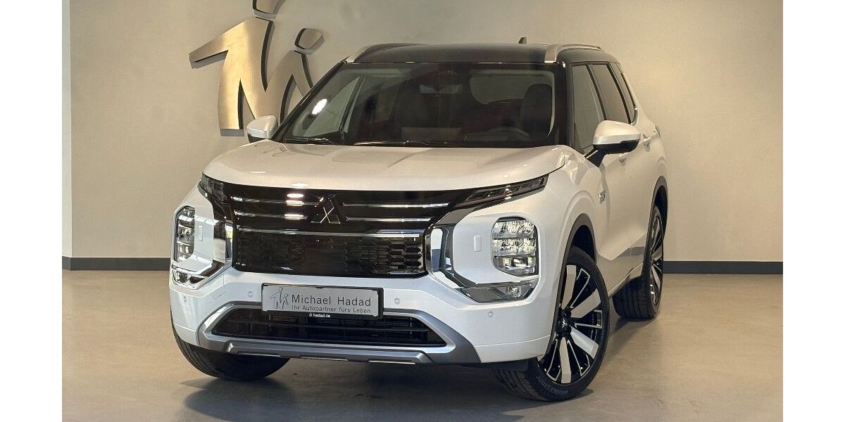 Mitsubishi Outlander 3.216 km 49.900 &euro; Berlin 12167