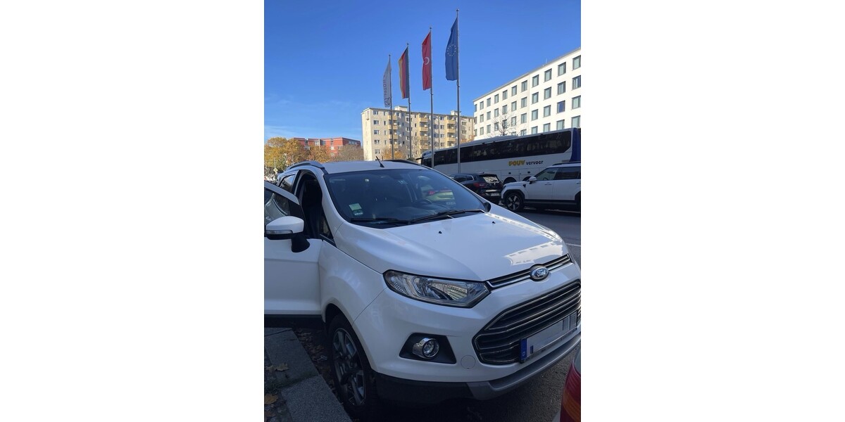 Ford Ecosport 82.000 km 8.500 &euro; Berlin 10178