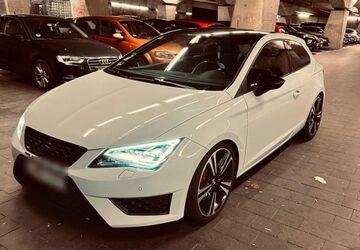 Seat Leon 95.800 km 14.490 &euro; berlin 13583