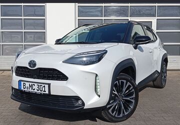 Toyota Yaris Cross 3.500 km 34.950 &euro; Berlin 13403
