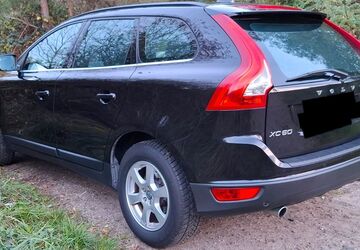 Volvo XC60 262.000 km 7.900 &euro; Potsdam. 14482