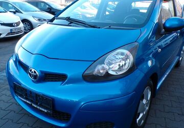 Toyota Aygo (X) 78.000 km 5.990 &euro; Berlin 12347