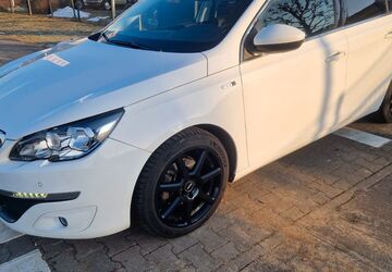 Peugeot 308 207.917 km 4.990 &euro; Stahnsdorf 14532