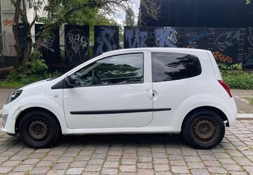 Renault Twingo 166.100 km 1.499 &euro; Berlin 12435