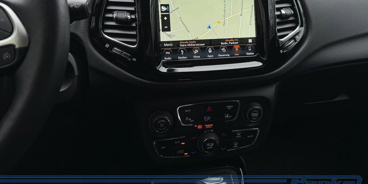 Jeep Compass 1.4 M-Air Limited 4WD*Beats*ACC*TotW*RFK 94.091 km 15.990 &euro; Berlin 13187