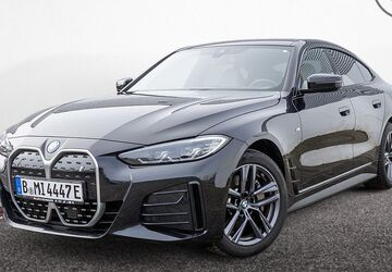 BMW i4 16.000 km 43.950 &euro; Teltow 14513