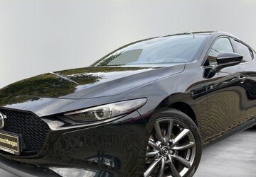 Mazda 3 48.235 km 20.990 &euro; Berlin 13599