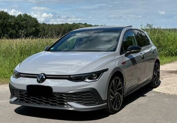 VW Golf 49.000 km 32.800 &euro; Potsdam 14476