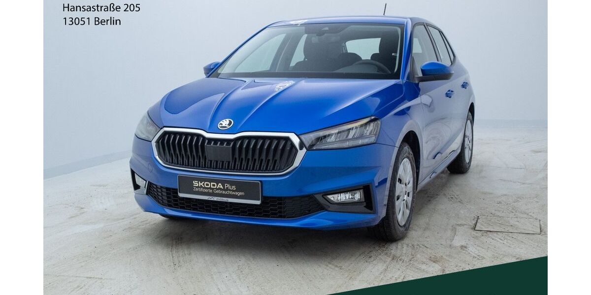 Skoda Fabia 5.367 km 15.489 &euro; Berlin 13088