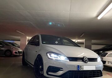 VW Golf 107.100 km 22.900 &euro; Berlin 10319