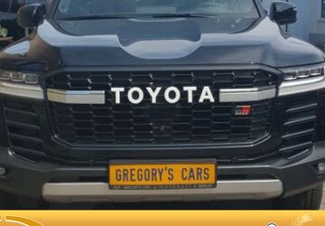 Toyota Land Cruiser 10 km 169.727 &euro; Berlin 10785