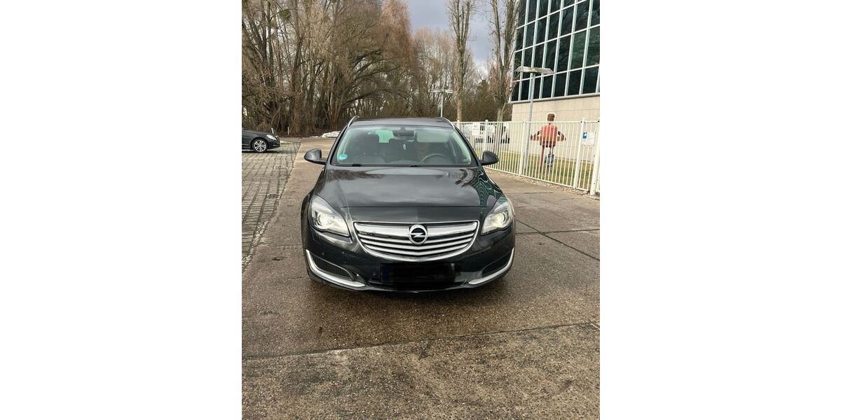 Opel Insignia 149.100 km 6.800 &euro; Potsdam 14482