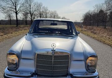 Mercedes-Benz 280 68.078 km 17.500 &euro; Berlin 12249