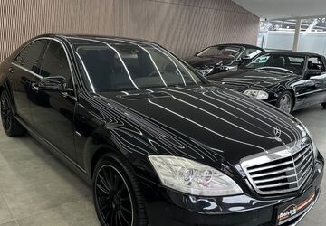 Mercedes-Benz S 400 130.587 km 16.950 &euro; Berlin 12357
