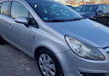 Opel Corsa 146.100 km 3.990 &euro; Berlin 12681