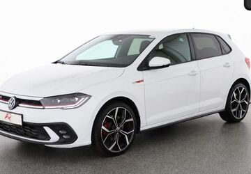 VW Polo 33.239 km 24.780 &euro; Berlin 12103