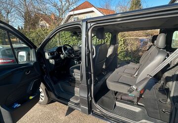Nissan NV300 65.300 km 23.700 &euro; Berlin 10407