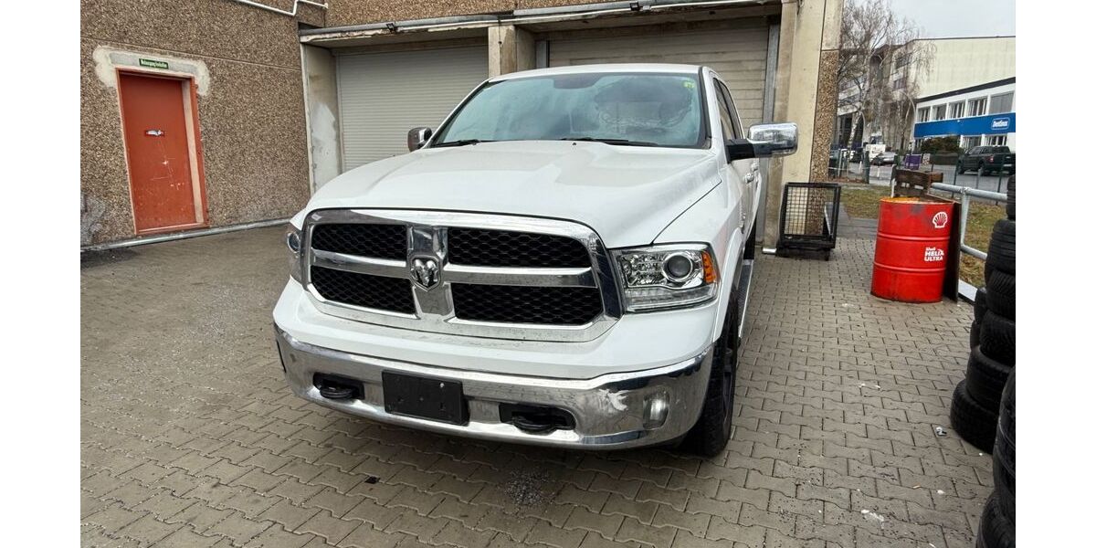 Dodge RAM 58.300 km 39.990 &euro; Berlin 12277