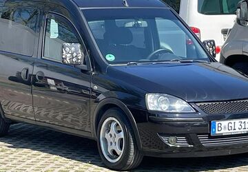 Opel Combo 230.000 km 2.399 &euro; Berlin 13088