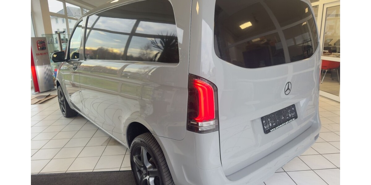 Mercedes-Benz Vito 114 CDI 15.651 km 43.990 &euro; Berlin 10178