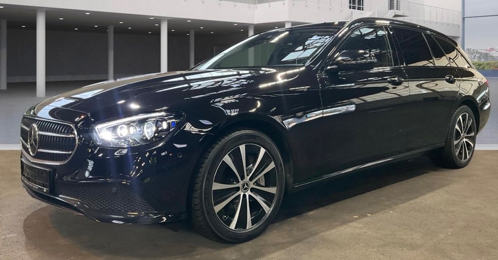 Mercedes-Benz E 300 129.500 km 23.800 &euro; Berlin 12043